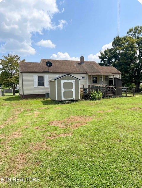 Tiny photo for 432 Linden Circle, LaFollette, TN 37766 (MLS # 1355597)