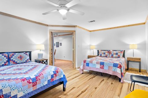 Tiny photo for 229 Cobblestone Way, Townsend, TN 37882 (MLS # 1340137)