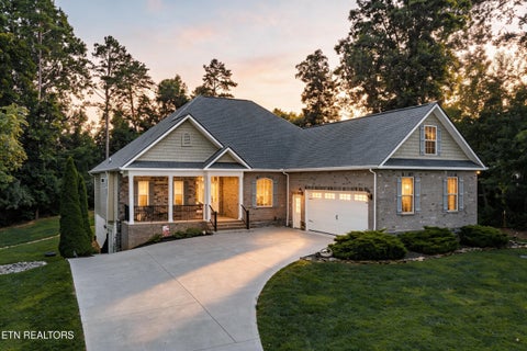 Photo of 102 Okema Place, Loudon, TN 37774 (MLS # 1351271)