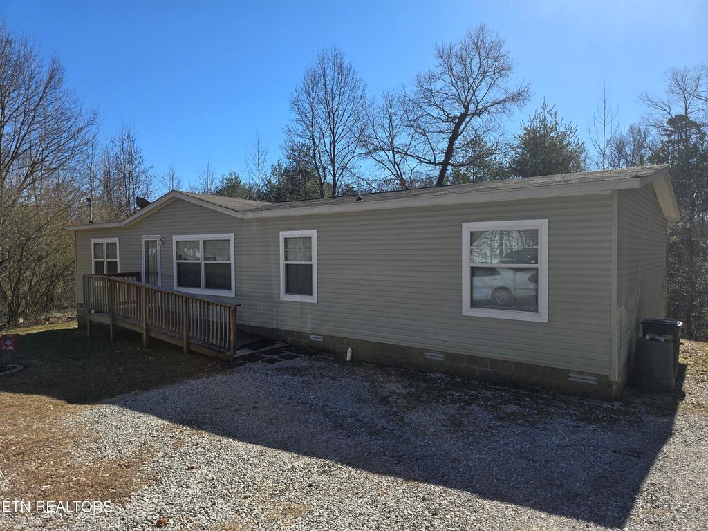 Photo of 212 Little Johnson Valley Rd, Kingston, TN 37763 (MLS # 1329400)