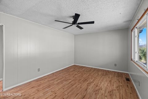Tiny photo for 300 Glade Circle, Bean Station, TN 37708 (MLS # 1334175)