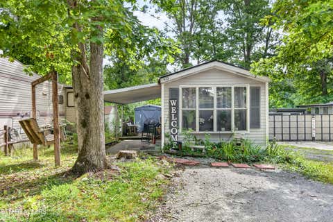 Photo of 9227 Cherokee Tr, Crossville, TN 38572 (MLS # 1349171)
