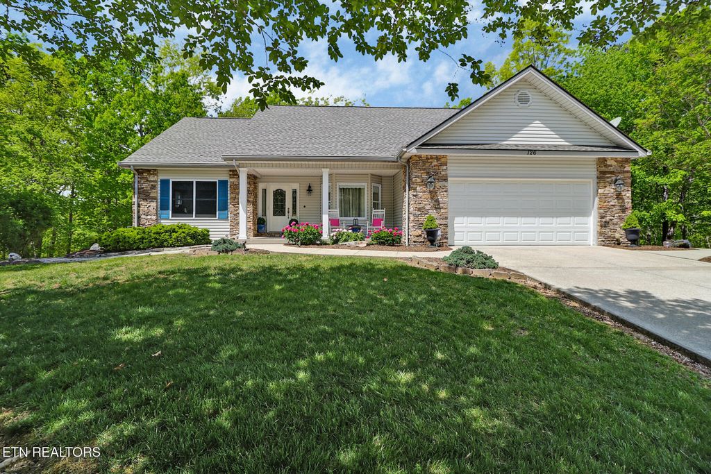 Photo of 126 Mariners Drive, Crossville, TN 38558 (MLS # 1339131)