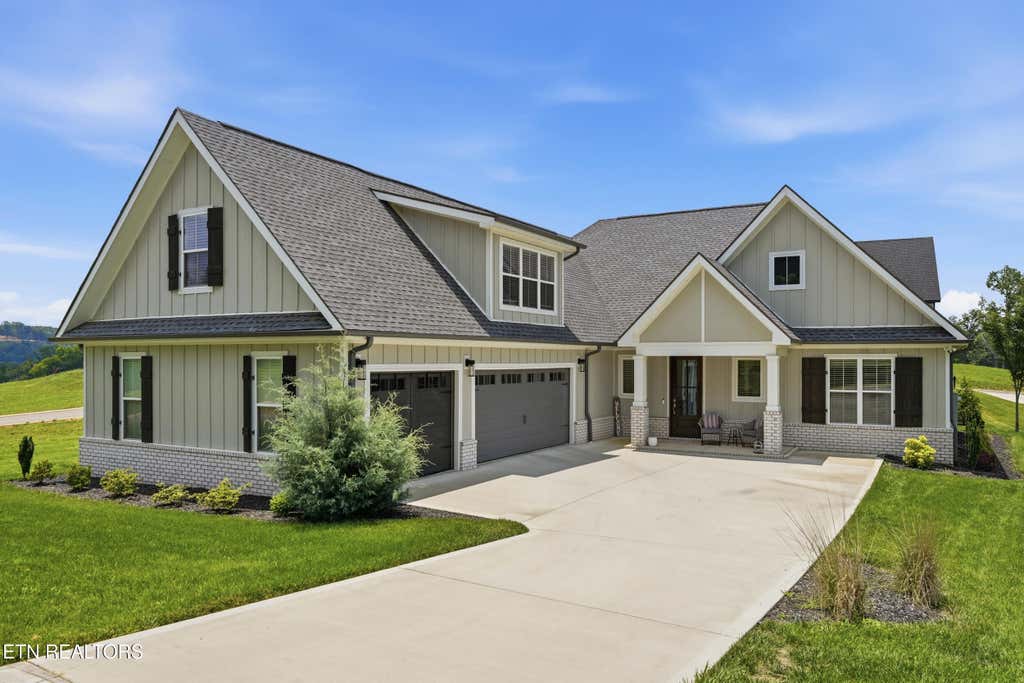 Photo of 1869 Persimmon Ridge Rdg, Loudon, TN 37774 (MLS # 1346835)