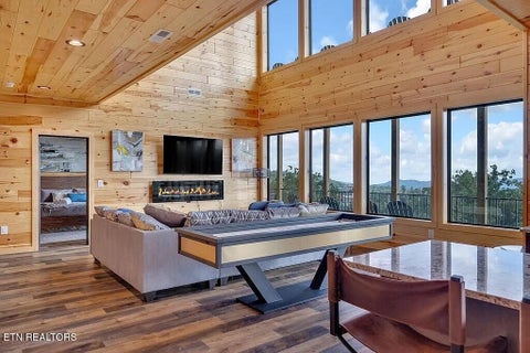 Tiny photo for 793 Chestnut Drive, Gatlinburg, TN 37738 (MLS # 1349606)