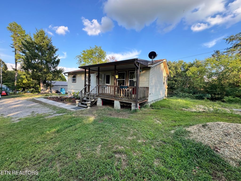 Photo of 727 IC King Rd, Seymour, TN 37865 (MLS # 1311321)
