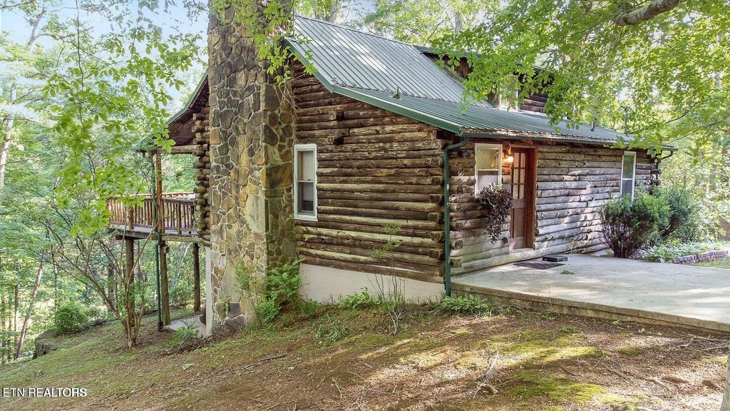Photo of 258 Marina Lane, LaFollette, TN 37766 (MLS # 1309267)