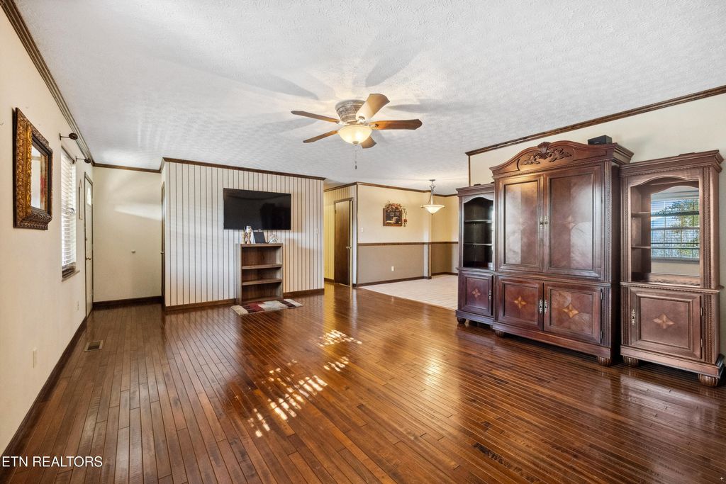 Photo of 950 Satterfield Rd, Maynardville, TN 37807 (MLS # 1289156)