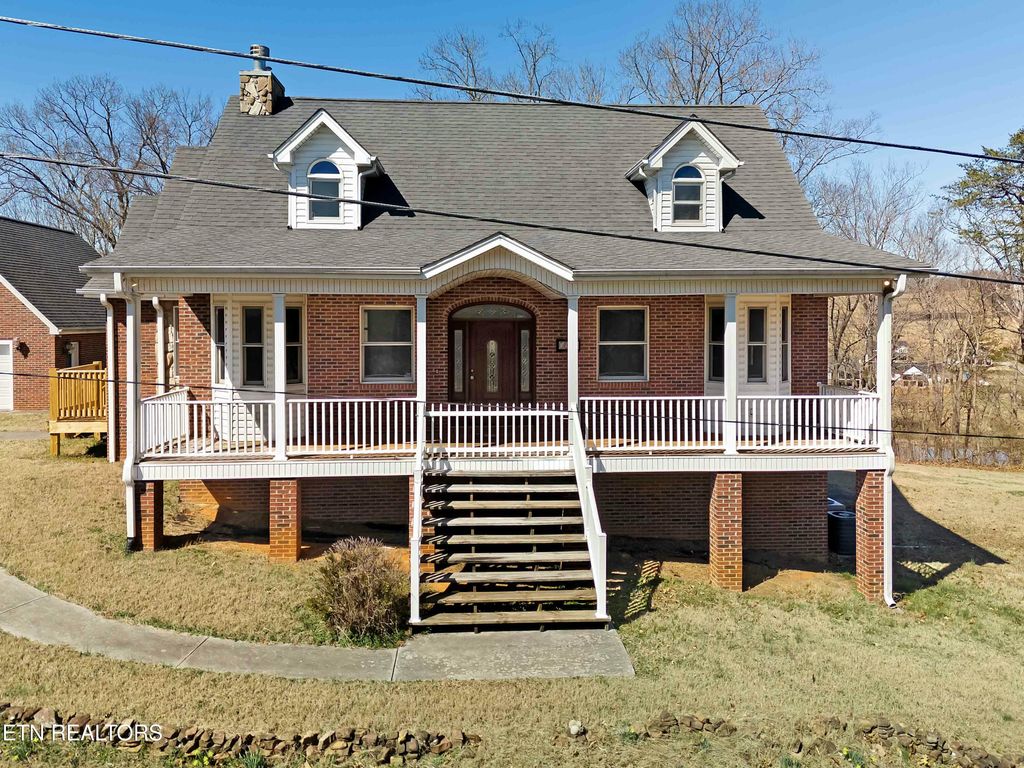 Photo of 1998 Tranquility Lane, Sevierville, TN 37876 (MLS # 1290566)