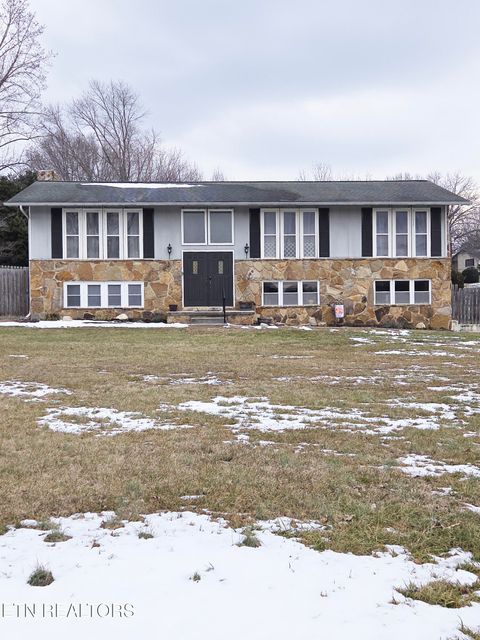 Photo of 7315 Cornwall Rd, Knoxville, TN 37931 (MLS # 1329015)