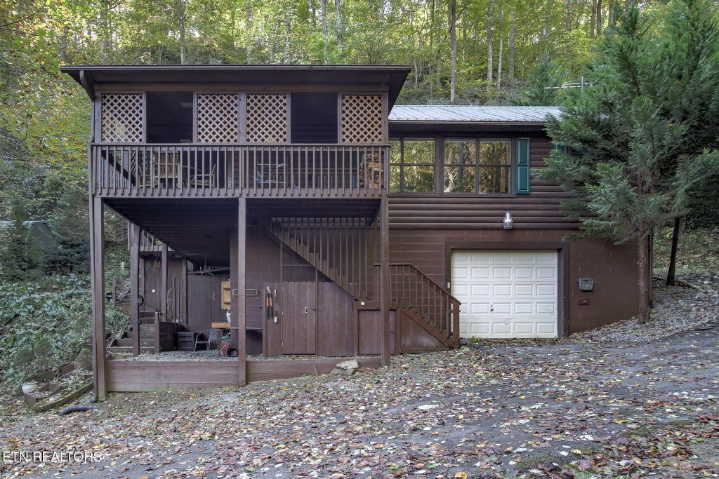 Photo of 283 Costner Rd, Cosby, TN 37722 (MLS # 1359193)