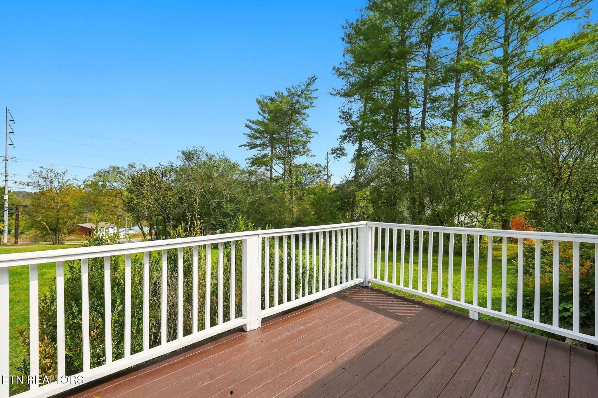 103 Bower Hollow Rd