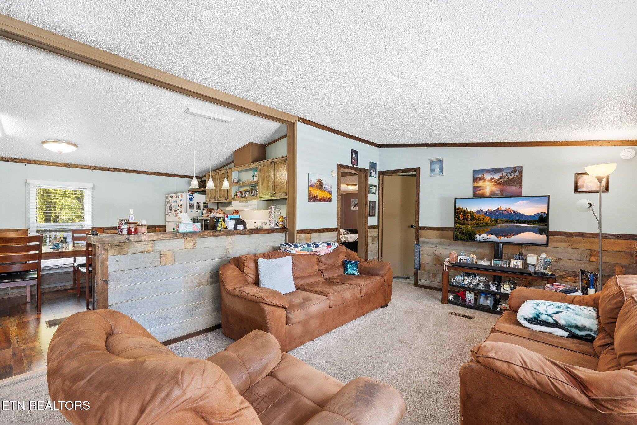103 Bower Hollow Rd