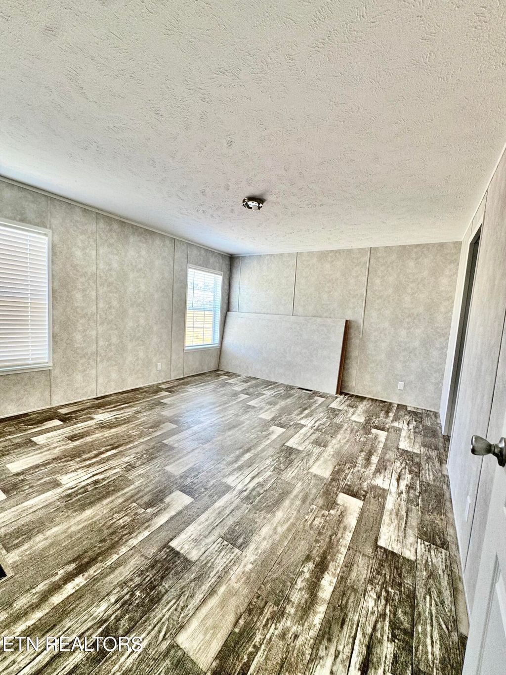 Photo of 378 Perkey Way, New Tazewell, TN 37825 (MLS # 1314652)