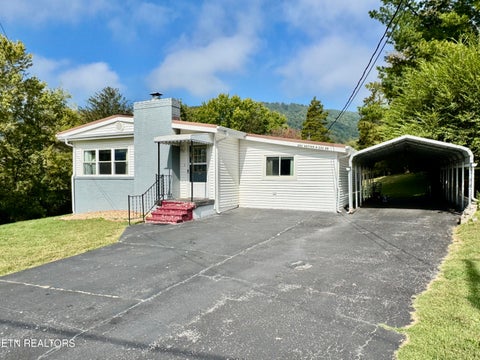 Tiny photo for 220 Butter & Egg Rd, Jacksboro, TN 37757 (MLS # 1359836)