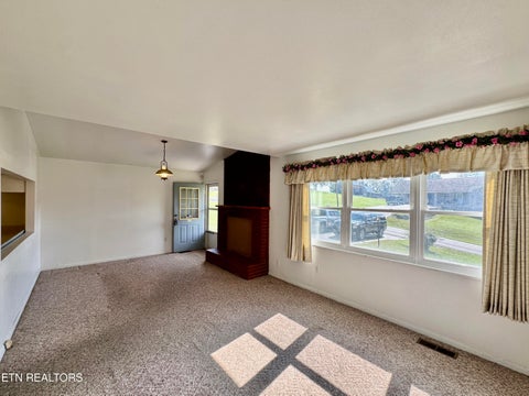 Tiny photo for 220 Butter & Egg Rd, Jacksboro, TN 37757 (MLS # 1359836)
