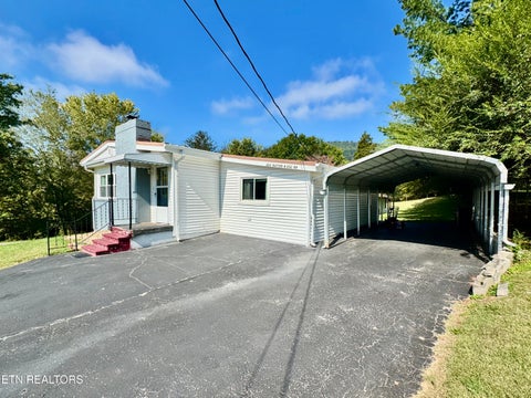 Tiny photo for 220 Butter & Egg Rd, Jacksboro, TN 37757 (MLS # 1359836)