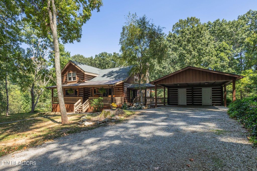 Photo of 704 Bruner Rd, Strawberry Plains, TN 37871 (MLS # 1276351)