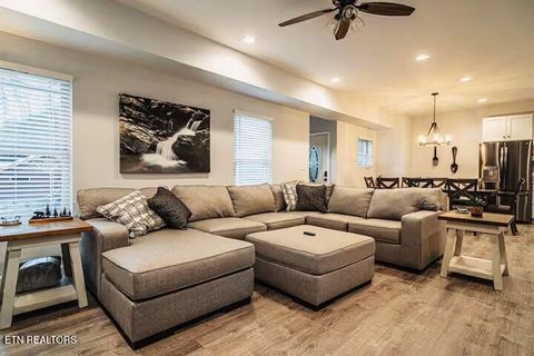 Tiny photo for 569 Baskins Creek Rd, Gatlinburg, TN 37738 (MLS # 1333502)