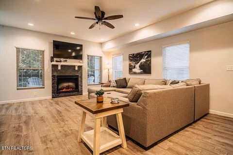 Tiny photo for 569 Baskins Creek Rd, Gatlinburg, TN 37738 (MLS # 1333502)