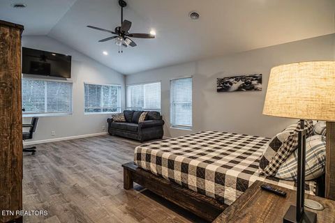 Tiny photo for 569 Baskins Creek Rd, Gatlinburg, TN 37738 (MLS # 1333502)