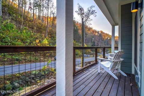 Tiny photo for 569 Baskins Creek Rd, Gatlinburg, TN 37738 (MLS # 1333502)