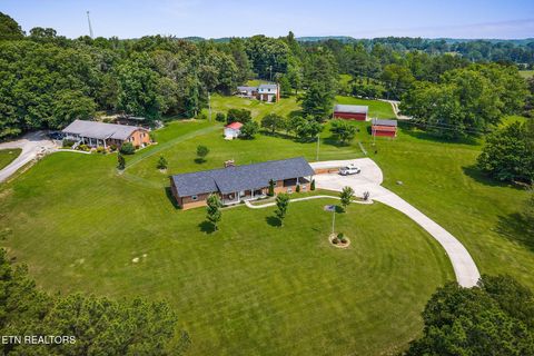 Photo of 1069 McGregor Lane, Cookeville, TN 38501 (MLS # 1336567)