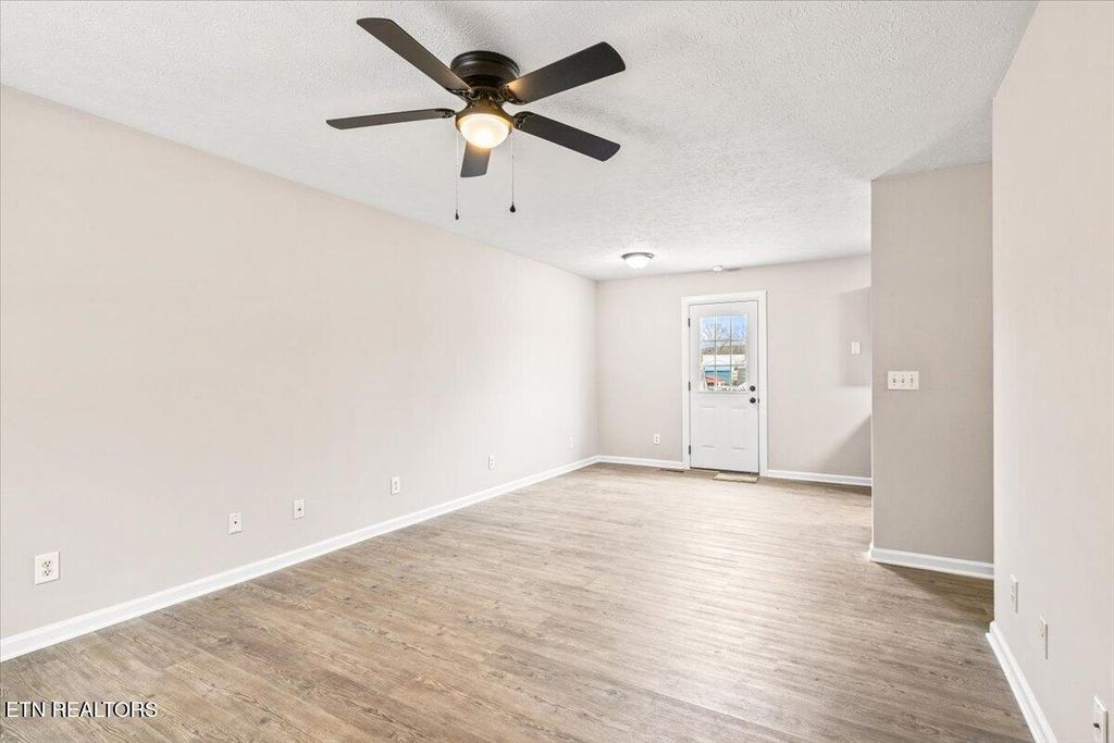 Photo of 111 Jessica Lane, LaFollette, TN 37766 (MLS # 1320513)