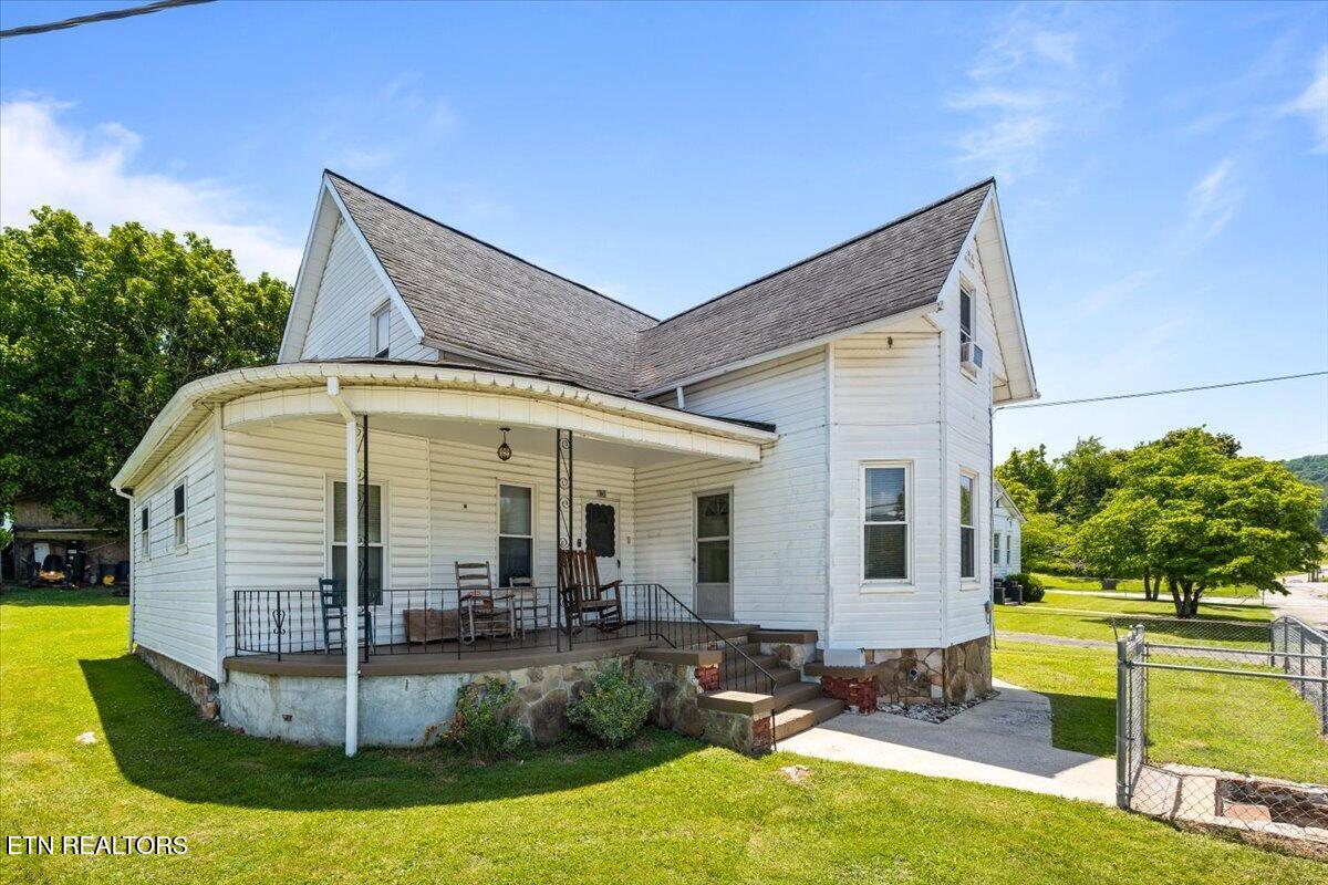 781 S Main St