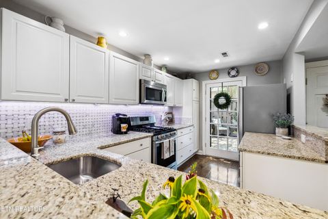 Tiny photo for 3636 Taliluna Ave #406, Knoxville, TN 37919 (MLS # 1308636)