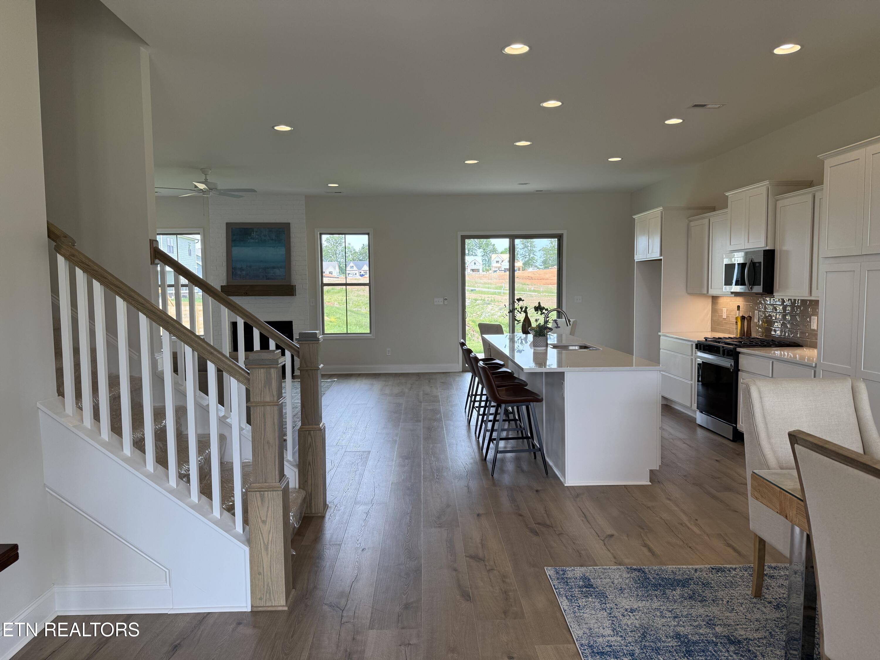 2548 Maroon Bells Rd