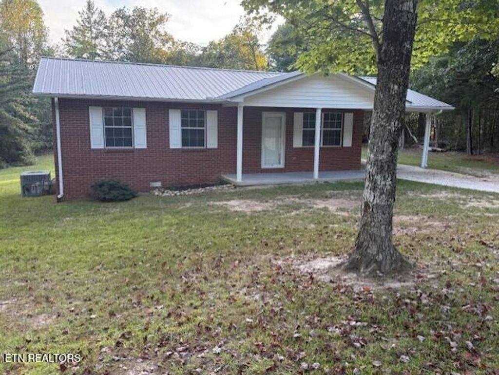 Photo of 3561 Grave Hill Rd, Oneida, TN 37841 (MLS # 1337703)