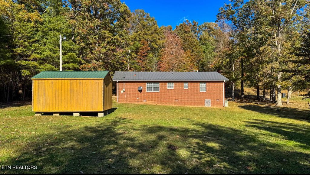 Photo of 3561 Grave Hill Rd, Oneida, TN 37841 (MLS # 1337703)