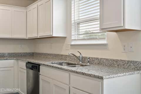 Tiny photo for 6892 Squirrel Run Lane, Corryton, TN 37721 (MLS # 1345794)