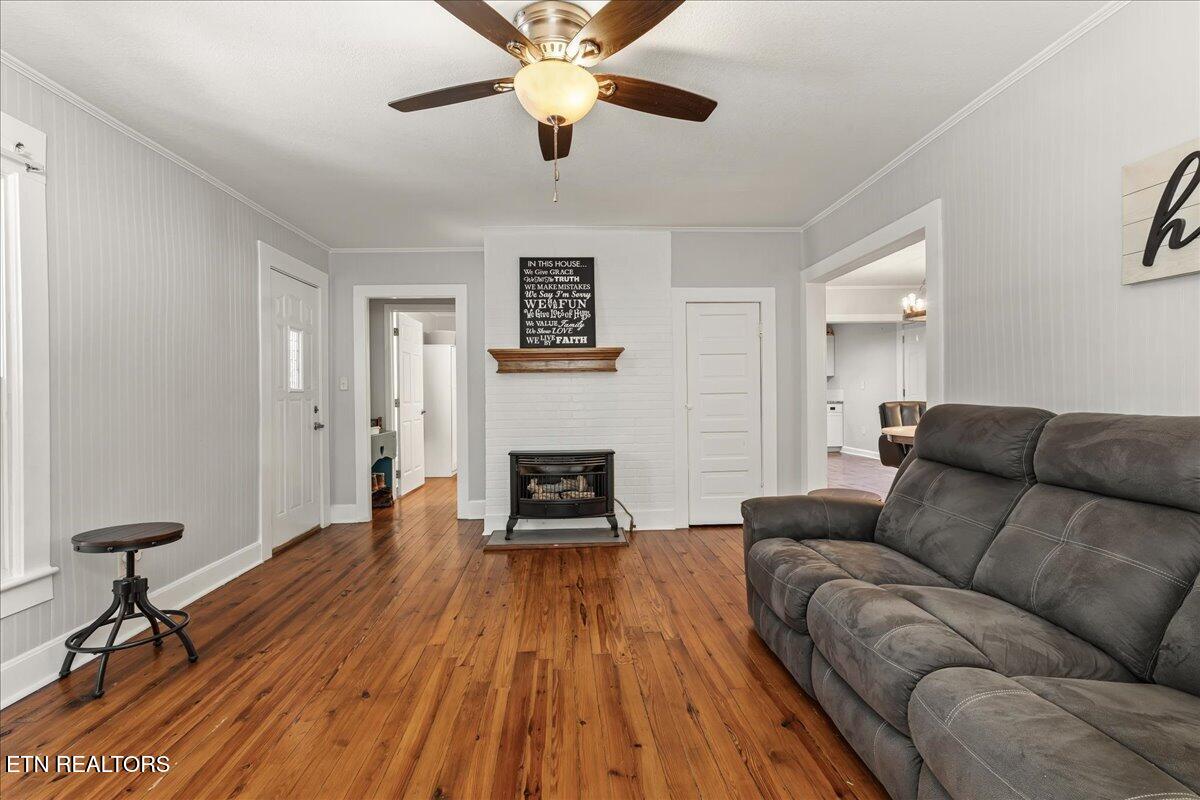 795 Athens Pike