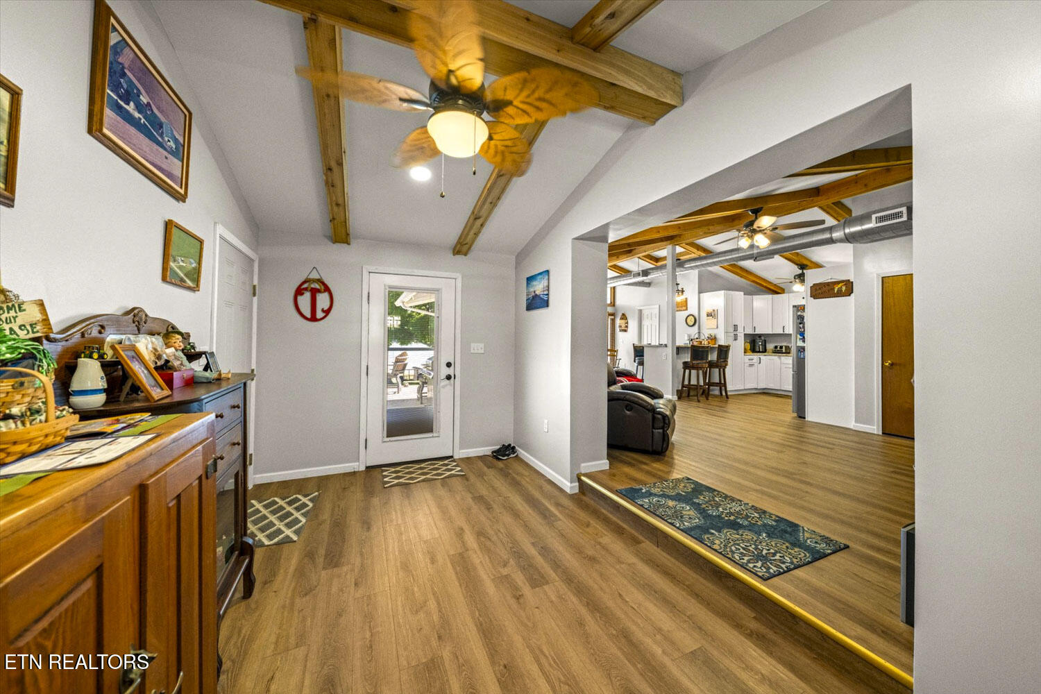 1648 Canal Lane