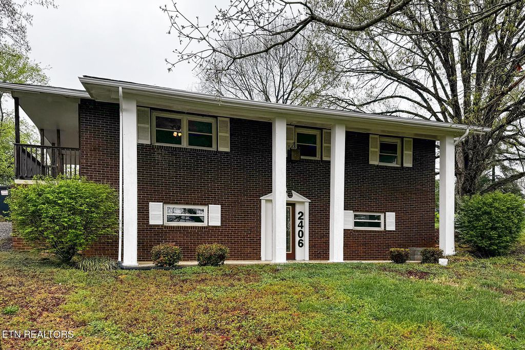 Photo of 2406 Mentor School Rd, Louisville, TN 37777 (MLS # 1335489)