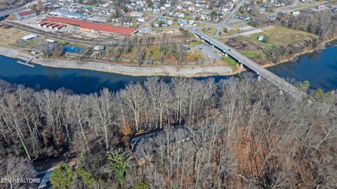 Tiny photo for 197 Sadler Lane, Harriman, TN 37748 (MLS # 1323661)