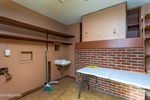 Tiny photo for 197 Sadler Lane, Harriman, TN 37748 (MLS # 1323661)