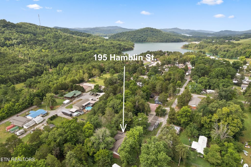 Photo of 195 Hamblin St, New Tazewell, TN 37825 (MLS # 1306026)