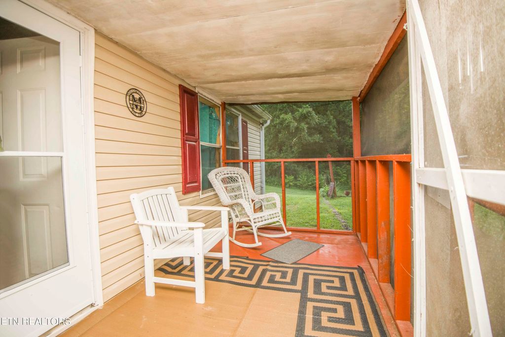 Photo of 341 Shumate Drive, New Tazewell, TN 37825 (MLS # 1274155)