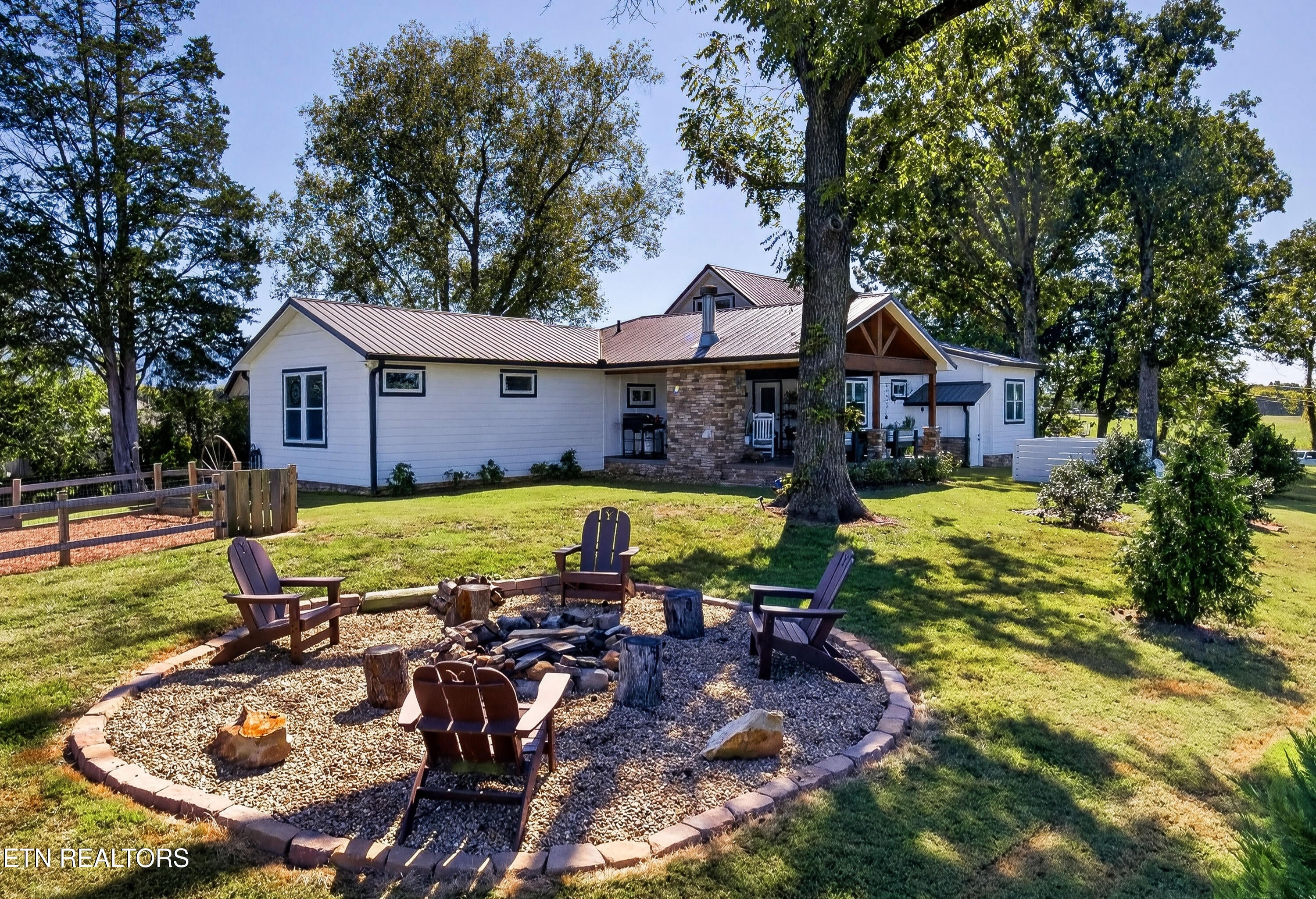 248 Coulter Rd
