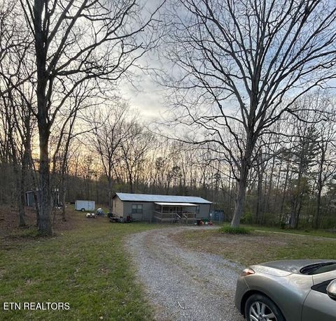 Photo of 1223 Sheppard Rd, Jamestown, TN 38556 (MLS # 1336539)