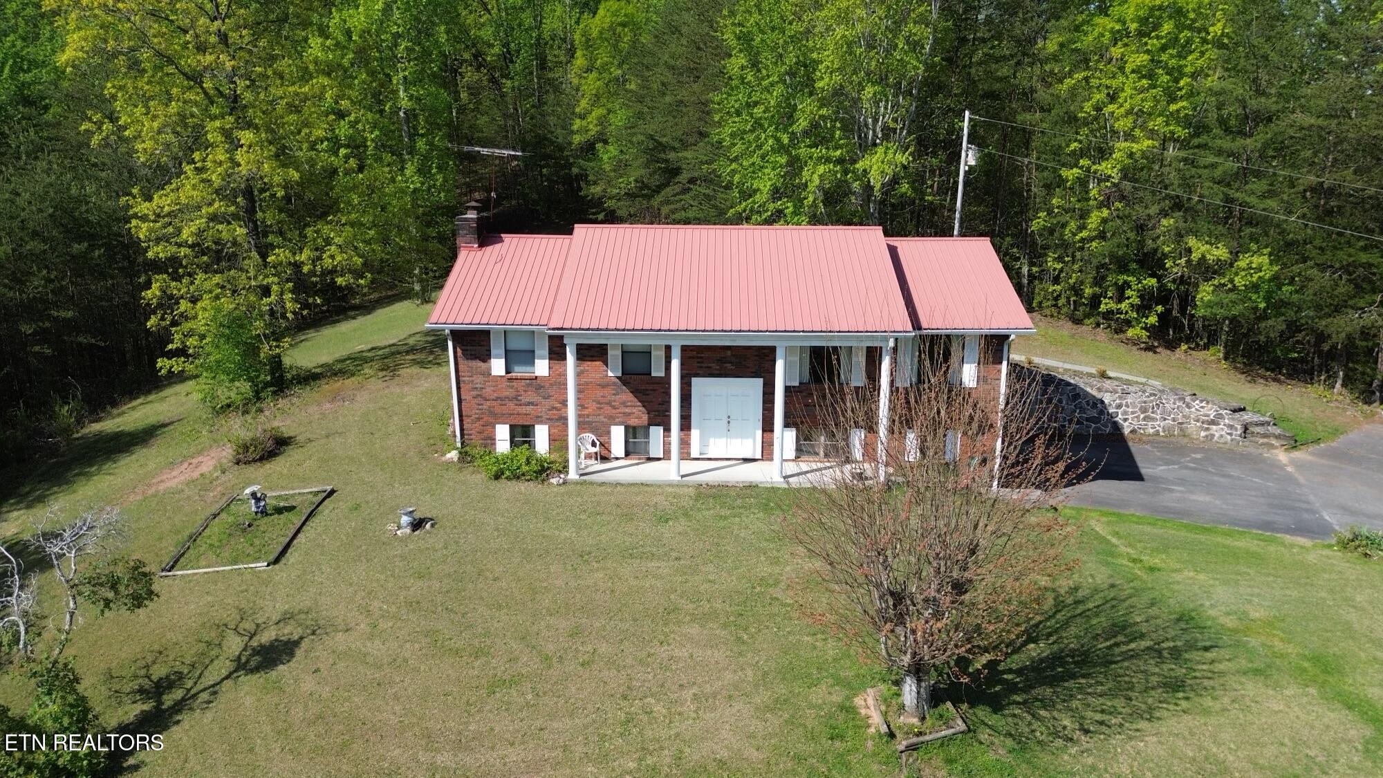 809 Grandview