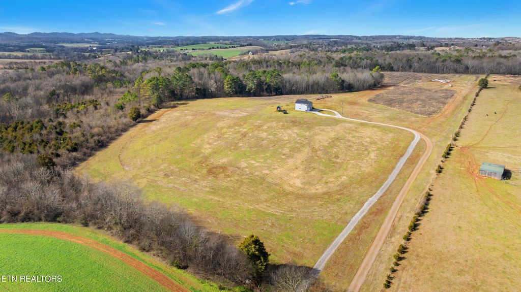 Photo of 2850 Reed Springs Rd, Sweetwater, TN 37874 (MLS # 1292192)