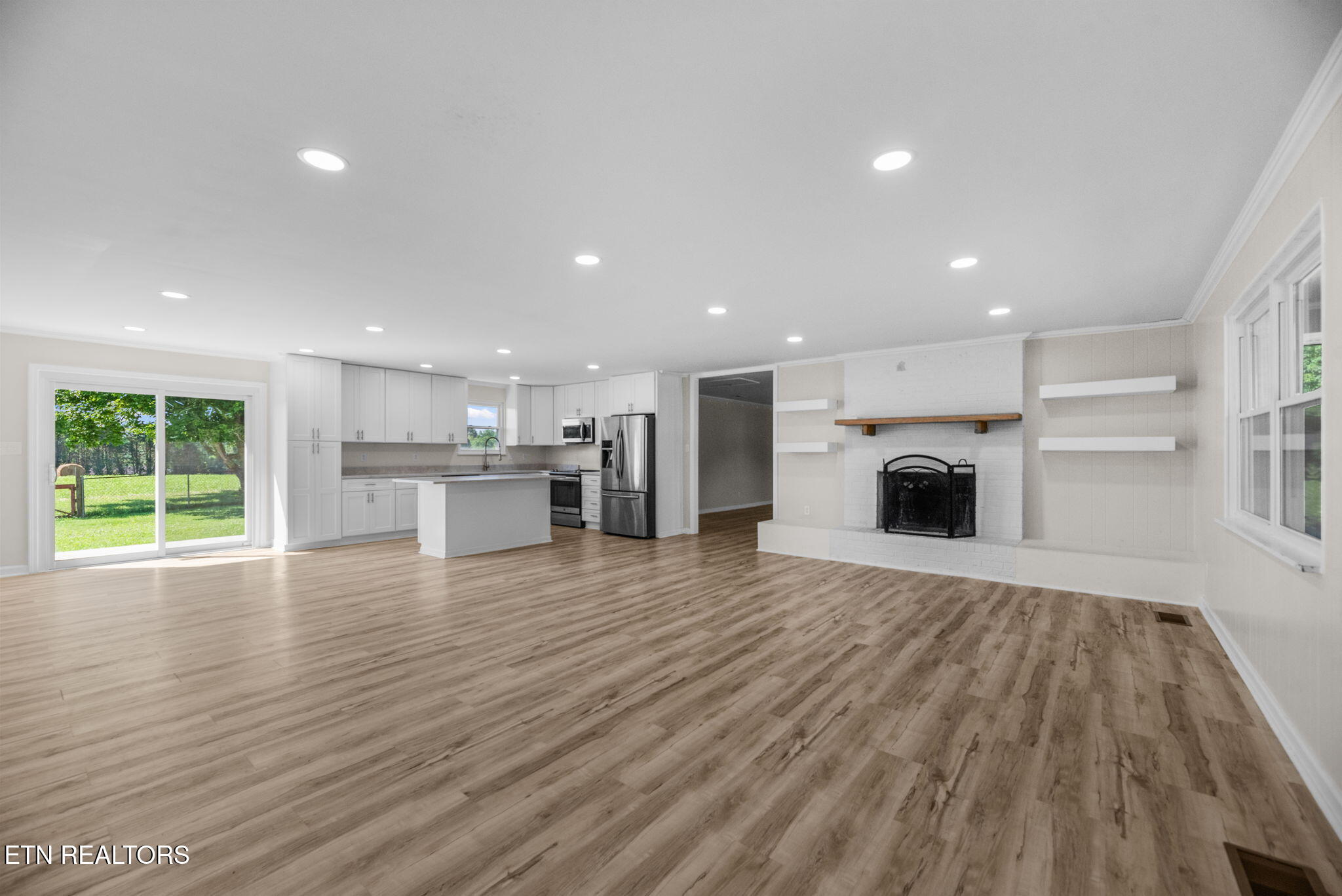 1299 Tazewell Pike