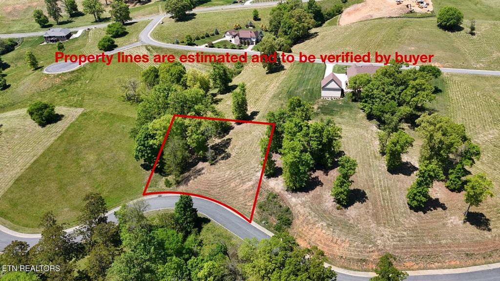 Photo of 2069 Edgewater Sounds, Morristown, TN 37814 (MLS # 1314698)
