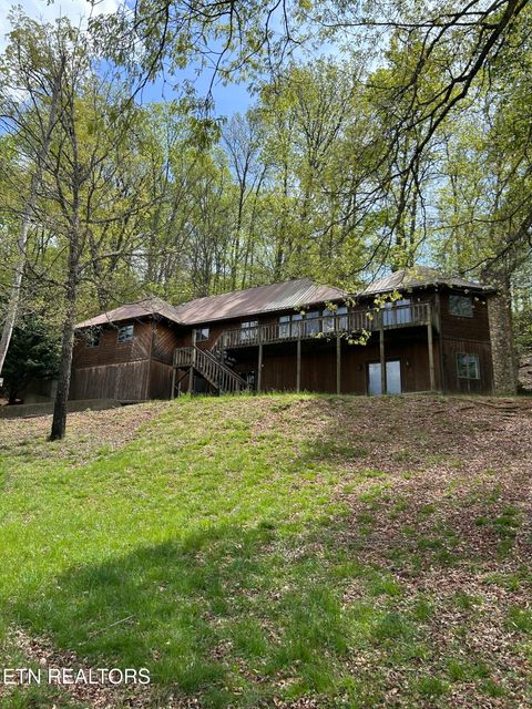 Photo of 690 Stevens St, Rogersville, TN 37857 (MLS # 1337247)