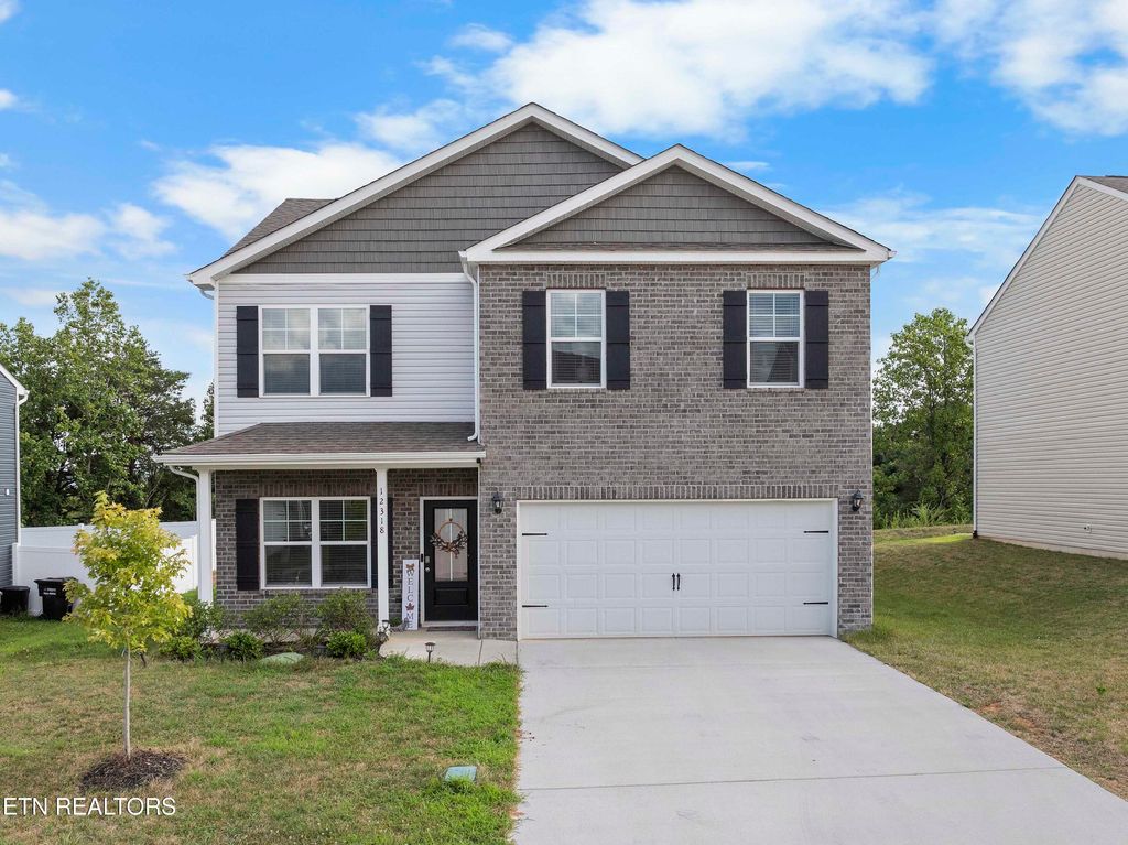 Photo of 12318 Hatmaker Lane, Knoxville, TN 37932 (MLS # 1310496)