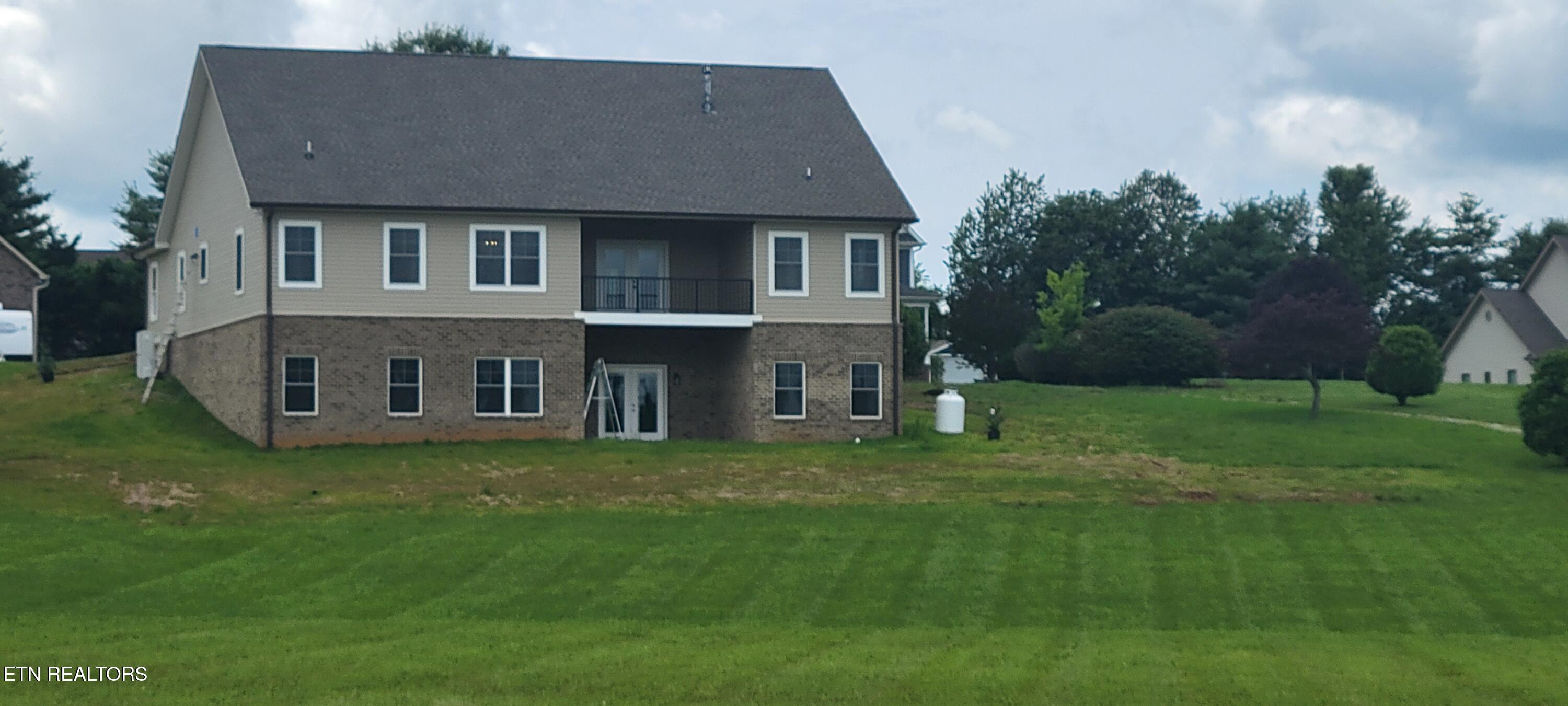 140 Wilshaw Court